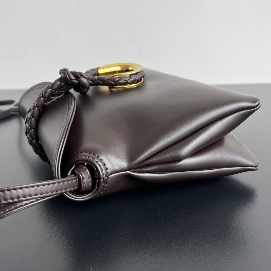 BOTTEGA VENETA  BABY LIBERTA
