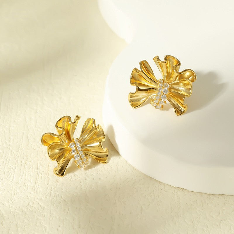 Elegant Bow Stud Earrings