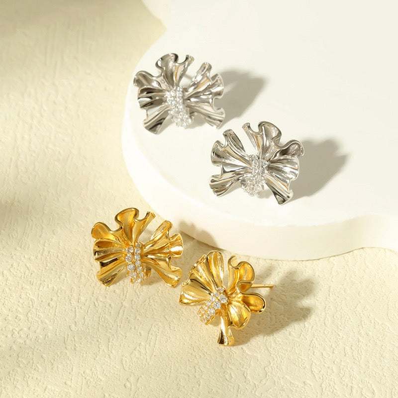 Elegant Bow Stud Earrings