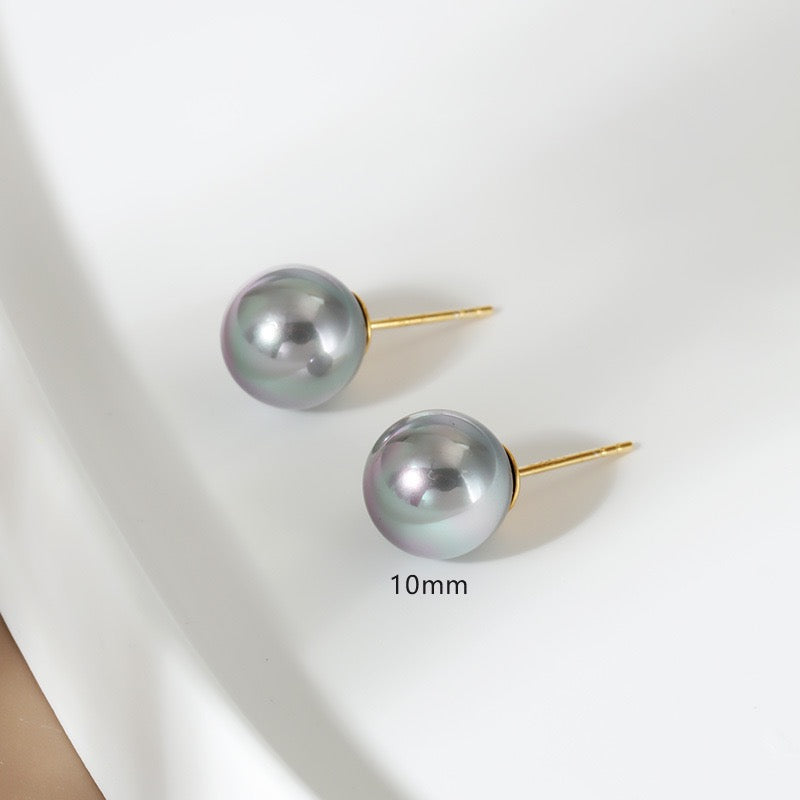 Pearl Studs