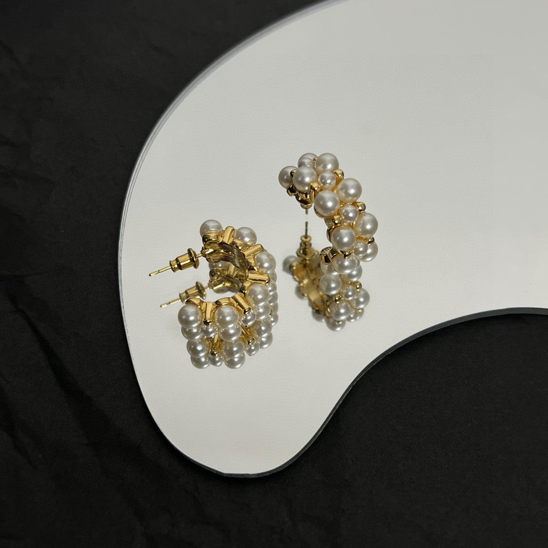 Celine Lumière Pearl Cluster Earrings